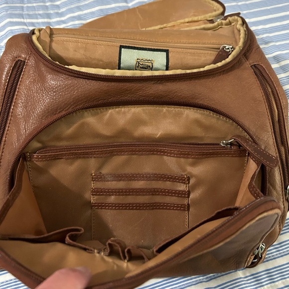 Osgoode Marley Leather Backpack ~ Brown ~ GUC - Picture 5 of 6